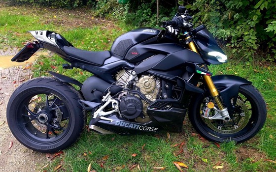 Gebrauchtmotorrad Ducati Streetfighter V4 S - Bild 6