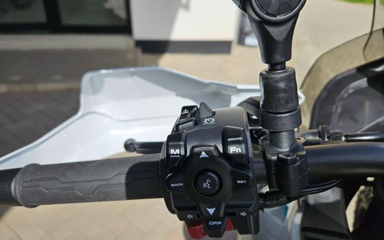 Neufahrzeug CFMOTO 1000MT-X - Bild 18