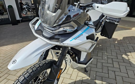 Neufahrzeug CFMOTO 1000MT-X - Bild 6