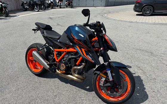 Gebrauchtmotorrad KTM 1290 Super Duke R EVO - Bild 2