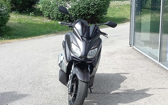 Gebrauchtmotorrad Yamaha X-Max 250 - Bild 3