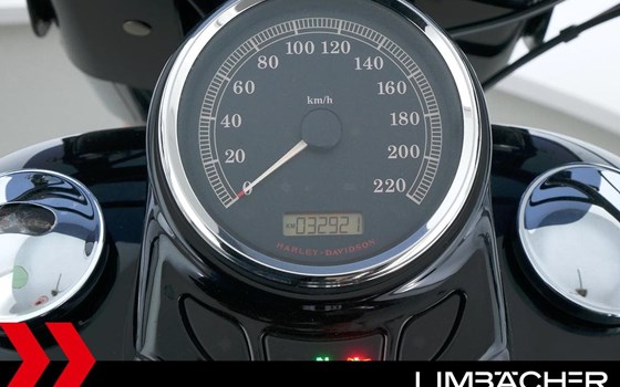Gebrauchtmotorrad Harley-Davidson Softail Slim FLS - Bild 12