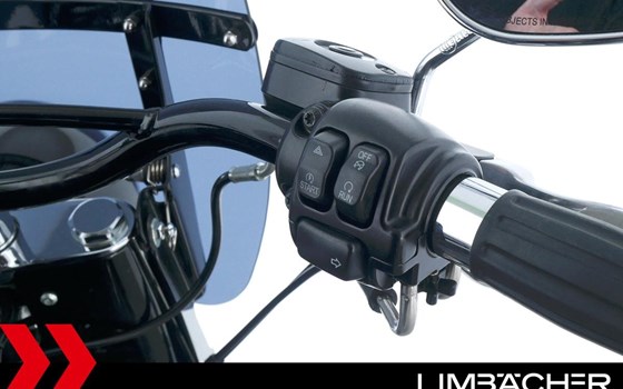 Gebrauchtmotorrad Harley-Davidson Softail Slim FLS - Bild 23