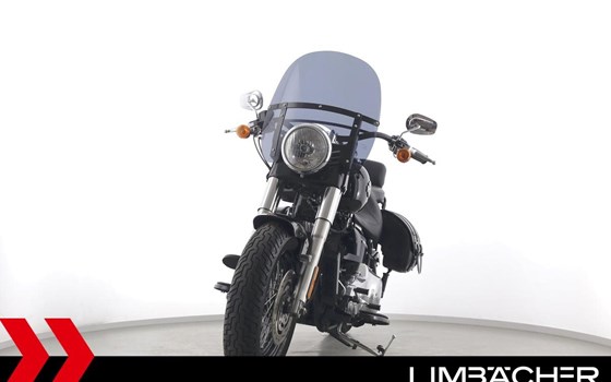 Gebrauchtmotorrad Harley-Davidson Softail Slim FLS - Bild 3