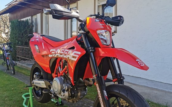 Gebrauchtmotorrad GASGAS SM 700 - Bild 10