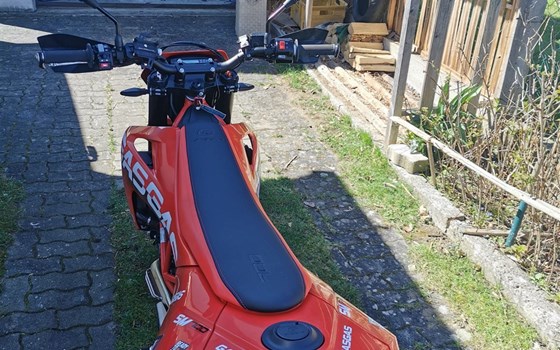 Gebrauchtmotorrad GASGAS SM 700 - Bild 8
