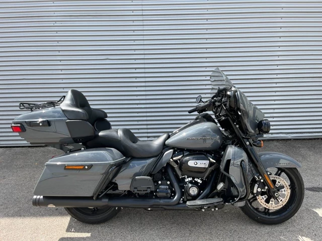 Harley-Davidson FLHTK Electra Glide Ultra Limited (schwarz) - Bild 2