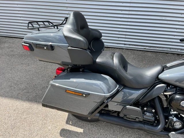 Harley-Davidson FLHTK Electra Glide Ultra Limited (schwarz) - Bild 6