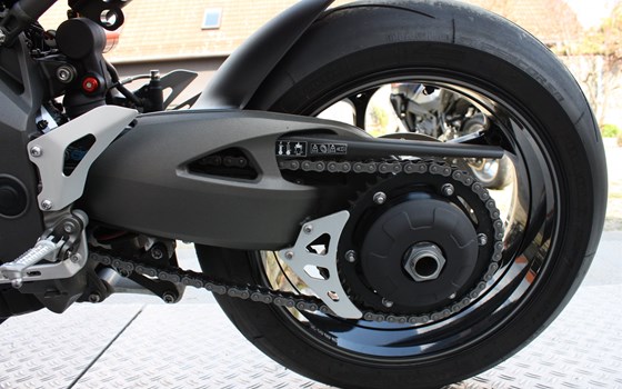 Gebrauchtmotorrad Triumph Speed Triple S - Bild 13