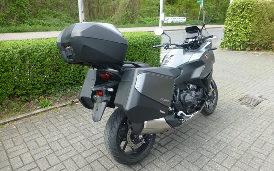 Gebrauchtmotorrad Honda NT1100 DCT - Bild 4