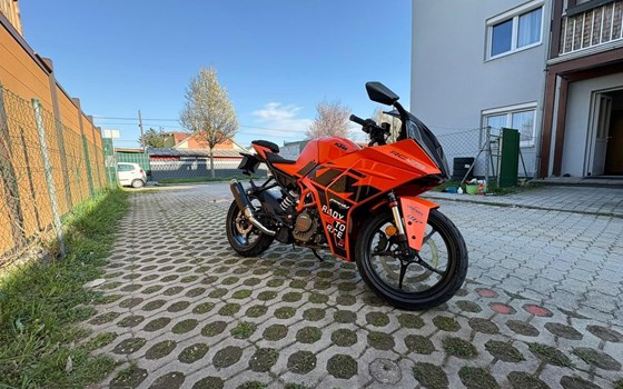 Gebrauchtmotorrad KTM RC 125 - Bild 1