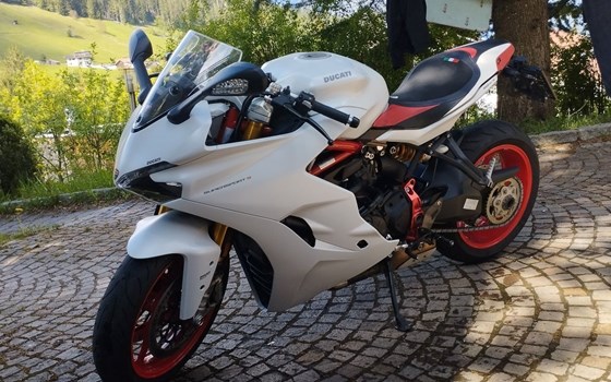 Gebrauchtmotorrad Ducati SuperSport S - Bild 1