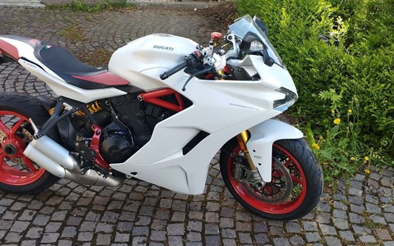 Gebrauchtmotorrad Ducati SuperSport S - Bild 3