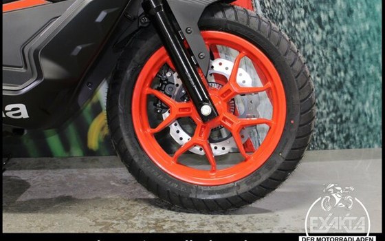 Neufahrzeug Aprilia SR GT 200 - Bild 20