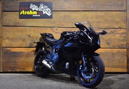 Neumotorrad Yamaha R7