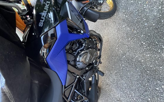Gebrauchtmotorrad Suzuki V-Strom 800DE - Bild 1