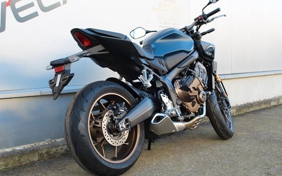 Gebrauchtmotorrad Honda CB650R E-Clutch - Bild 13