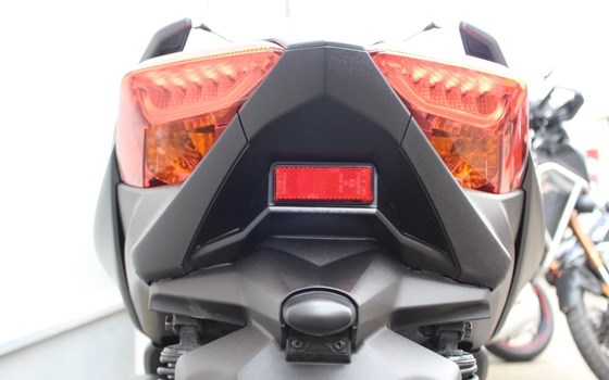 Gebrauchtmotorrad Yamaha XMAX 300 - Bild 6