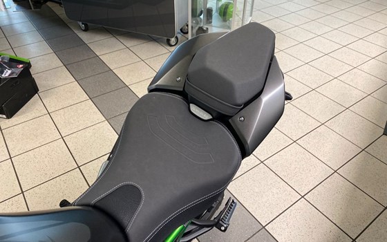 Neufahrzeug Kawasaki Z900 SE - Bild 7