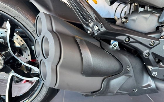 Neufahrzeug Ducati XDiavel V4 - Bild 8