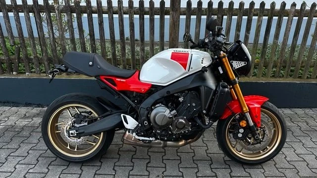 Yamaha XSR900