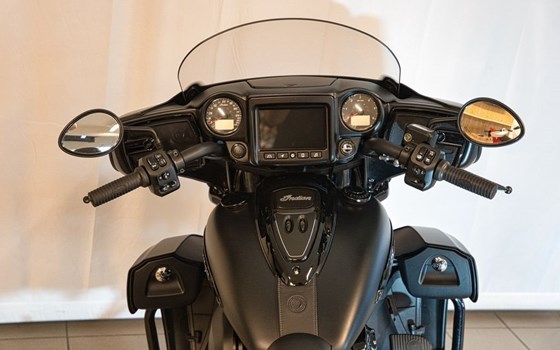 Gebrauchtmotorrad Indian Roadmaster Dark Horse - Bild 23