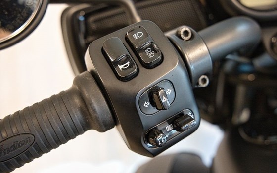 Gebrauchtmotorrad Indian Roadmaster Dark Horse - Bild 25