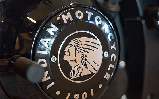 Gebrauchtmotorrad Indian Roadmaster Dark Horse - Bild 4