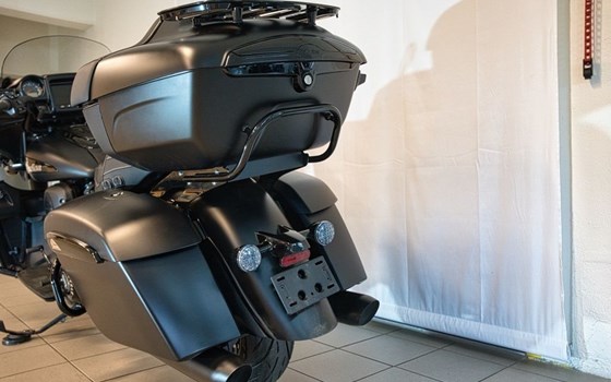 Gebrauchtmotorrad Indian Roadmaster Dark Horse - Bild 8