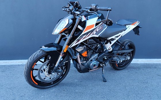 Gebrauchtmotorrad KTM 390 Duke - Bild 2