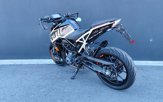 Gebrauchtmotorrad KTM 390 Duke - Bild 9
