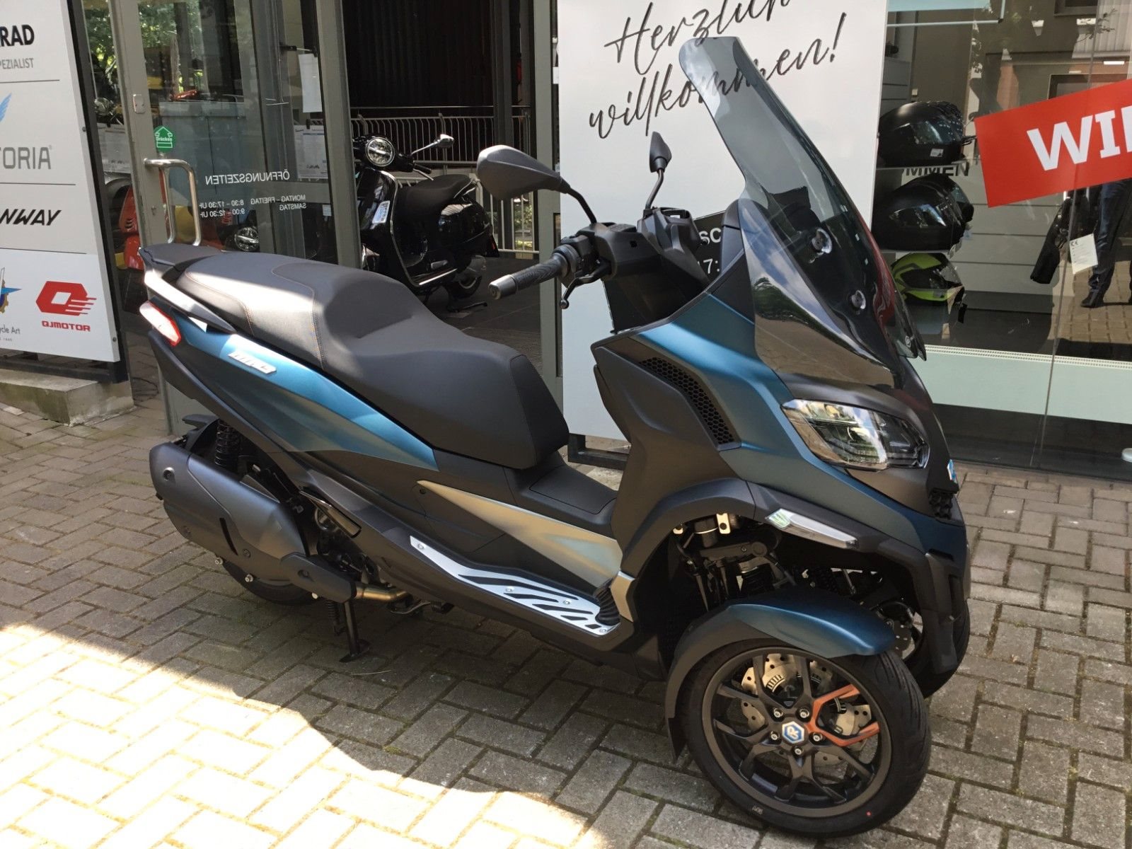 Piaggio MP3 530 HPE Exclusive