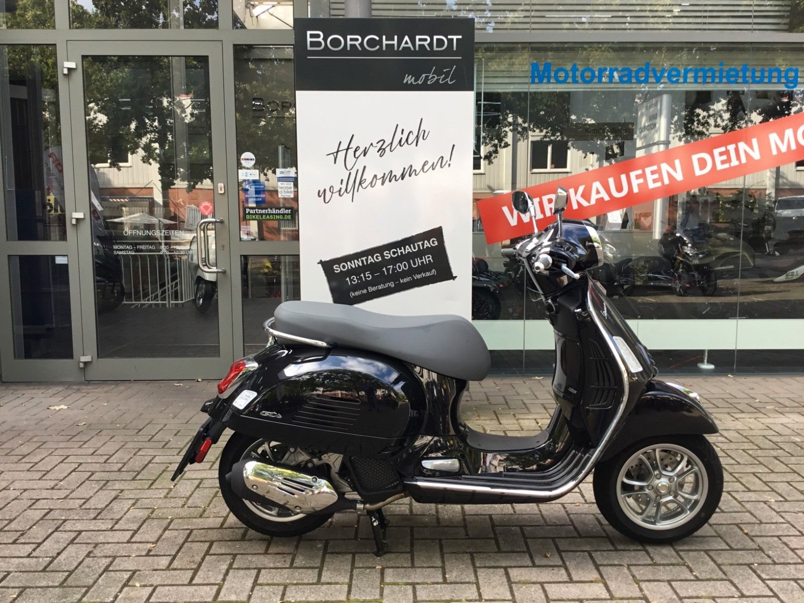 Vespa GTS 125