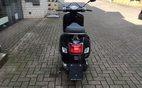Neufahrzeug Vespa GTS 125 - Bild 5