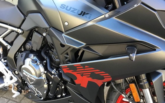 Neufahrzeug Suzuki GSX-8R - Bild 15