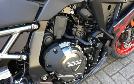 Neufahrzeug Suzuki GSX-8R - Bild 17