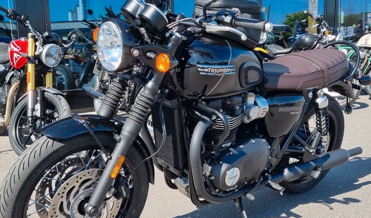 Angebot Triumph Bonneville T120 Black