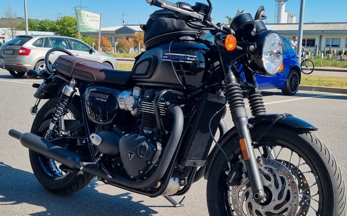 Angebot Triumph Bonneville T120 Black