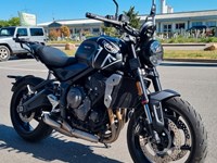 Gebrauchtmotorrad Triumph Trident 660