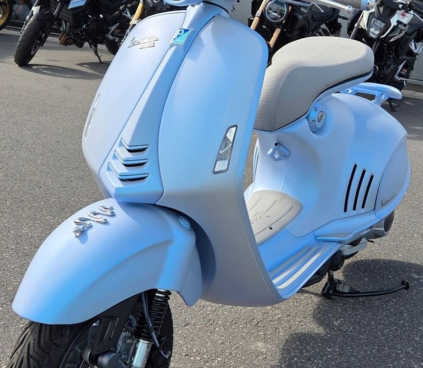 Angebot Vespa 946 Snake