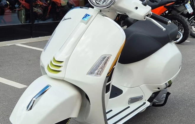 Vespa GTS 125 Super Tech