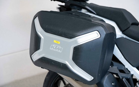 Gebrauchtmotorrad KTM 1290 Super Adventure S - Bild 6