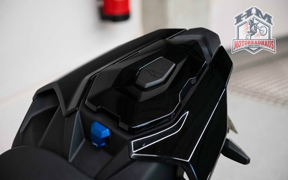 Gebrauchtmotorrad BMW S 1000 R - Bild 7