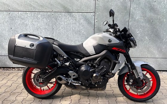 Gebrauchtmotorrad Yamaha MT-09 - Bild 10