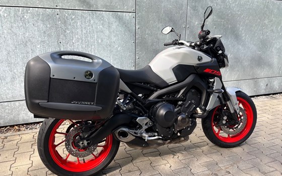 Gebrauchtmotorrad Yamaha MT-09 - Bild 11