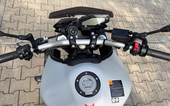 Gebrauchtmotorrad Yamaha MT-09 - Bild 12