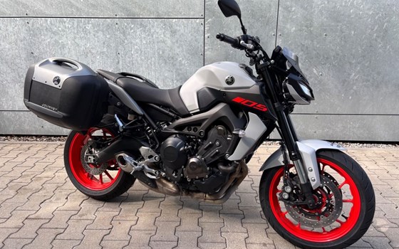 Gebrauchtmotorrad Yamaha MT-09 - Bild 9