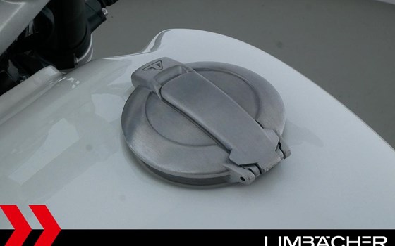 Gebrauchtmotorrad Triumph Speed Twin 1200 - Bild 19