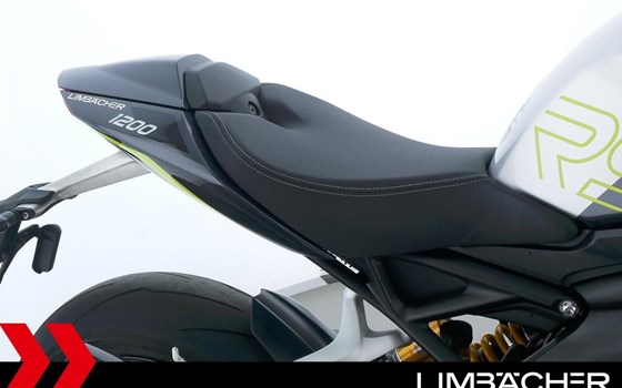 Gebrauchtmotorrad Triumph Speed Triple 1200 RS - Bild 24