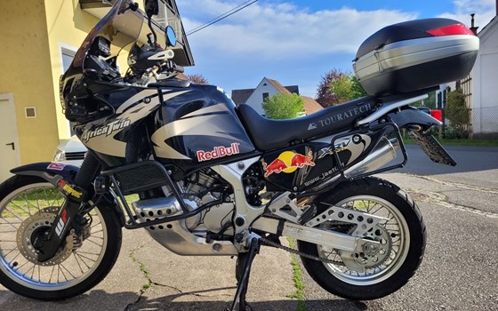 Gebrauchtmotorrad Honda XRV 750 Africa Twin - Bild 3